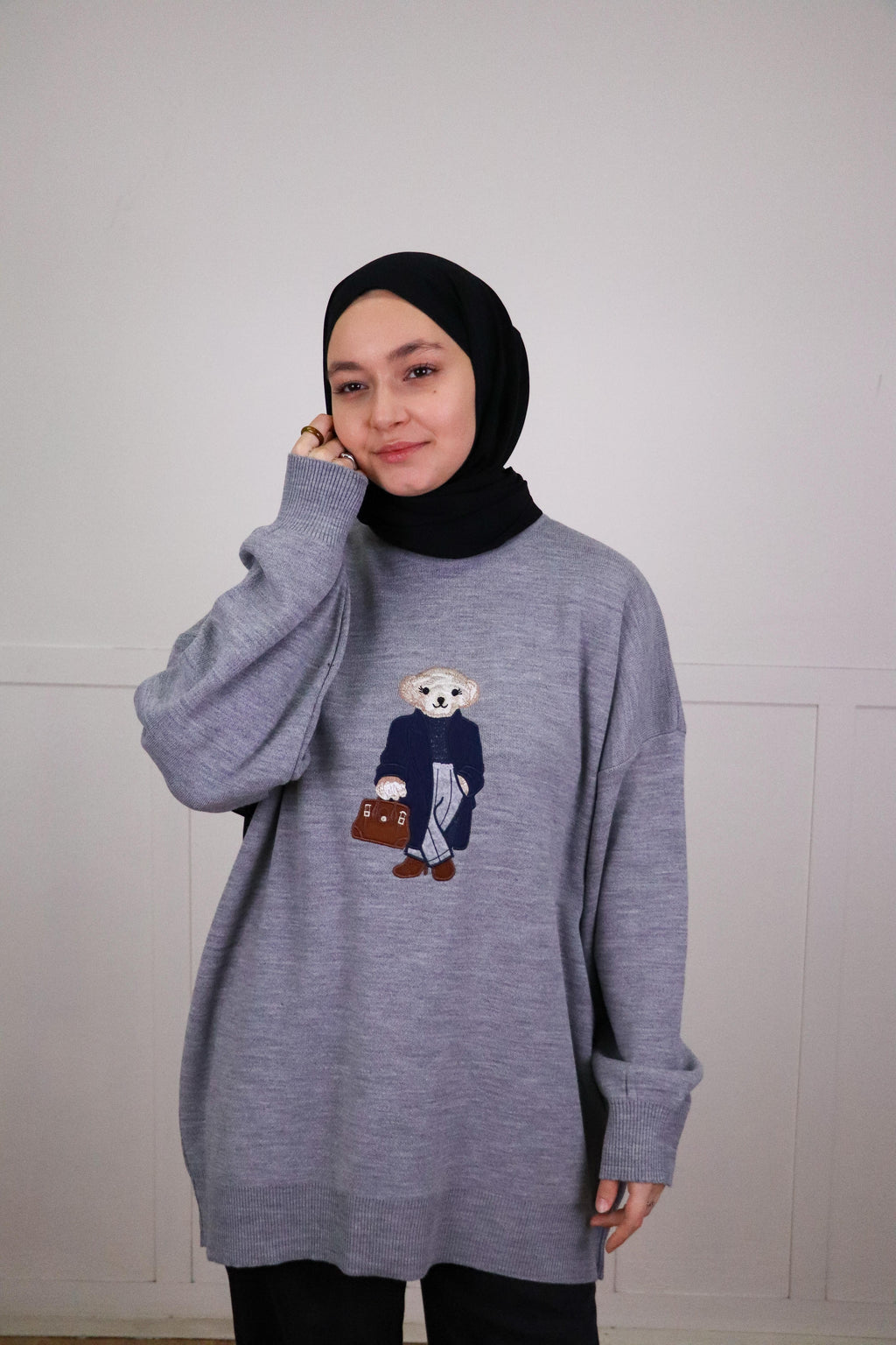 Tia Nakışlı Triko Oversize Kazak - Gri