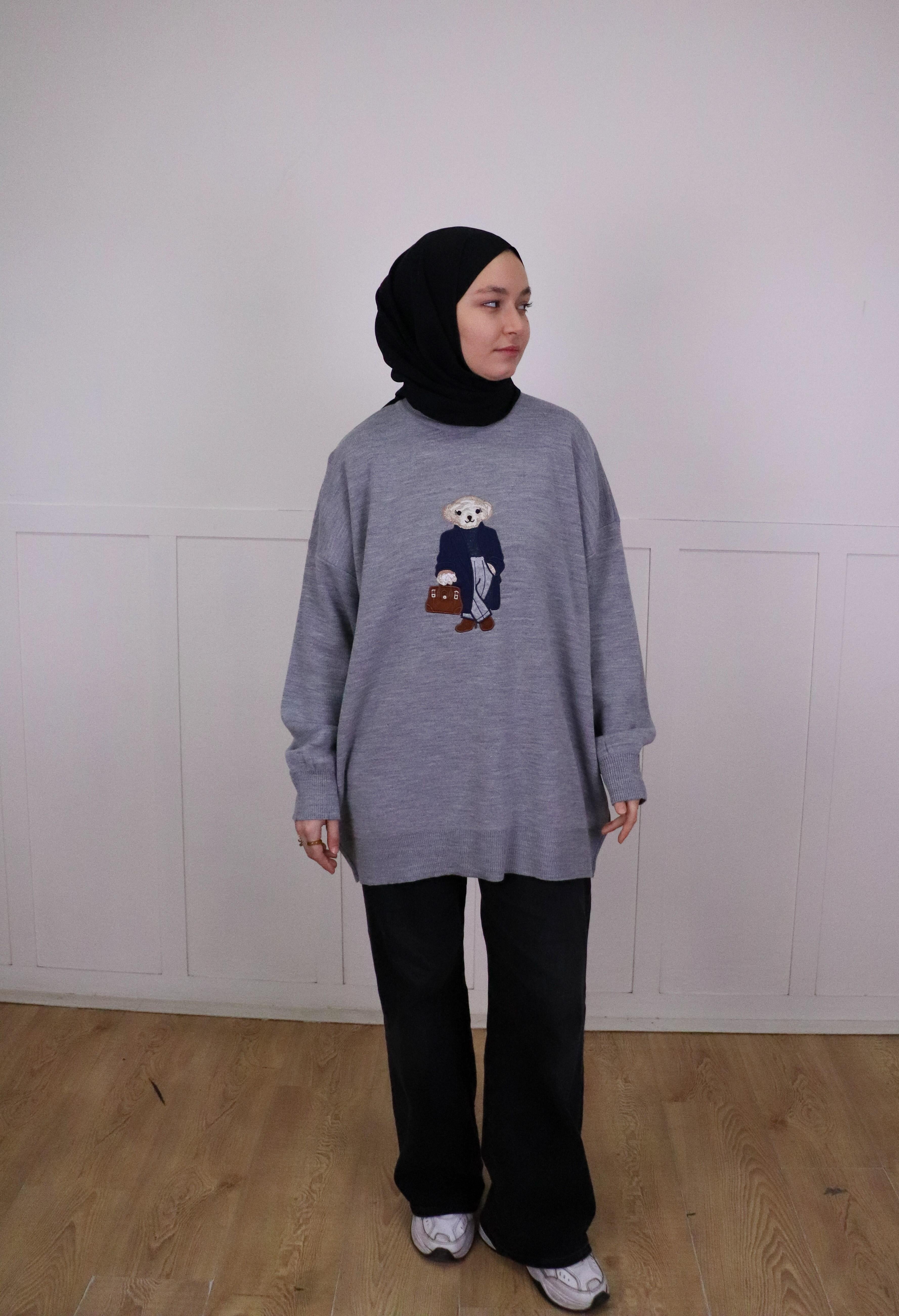 Tia Nakışlı Triko Oversize Kazak - Gri