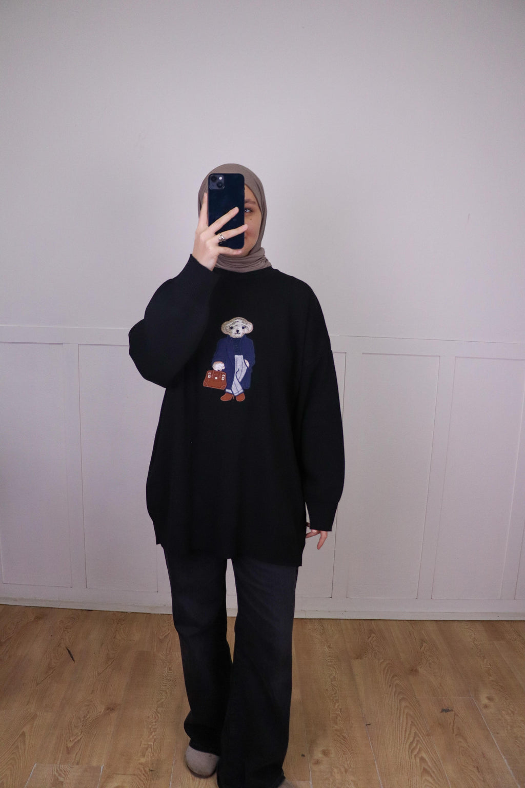Tia Nakışlı Triko Oversize Kazak - Siyah