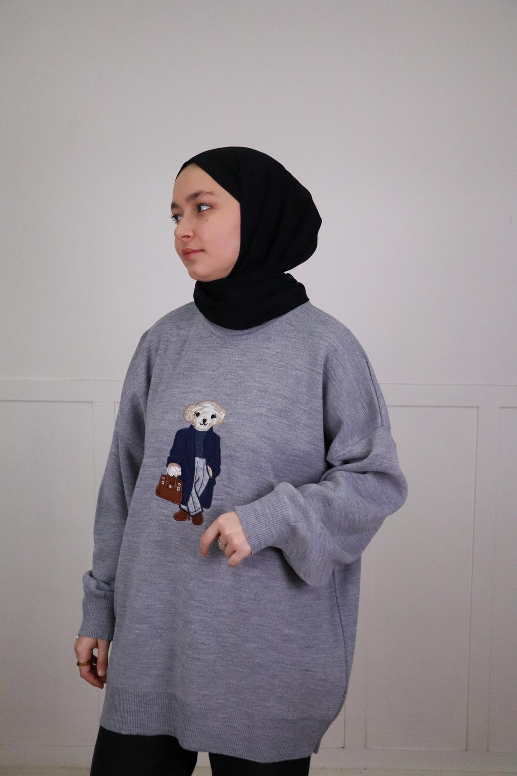 Tia Nakışlı Triko Oversize Kazak - Gri
