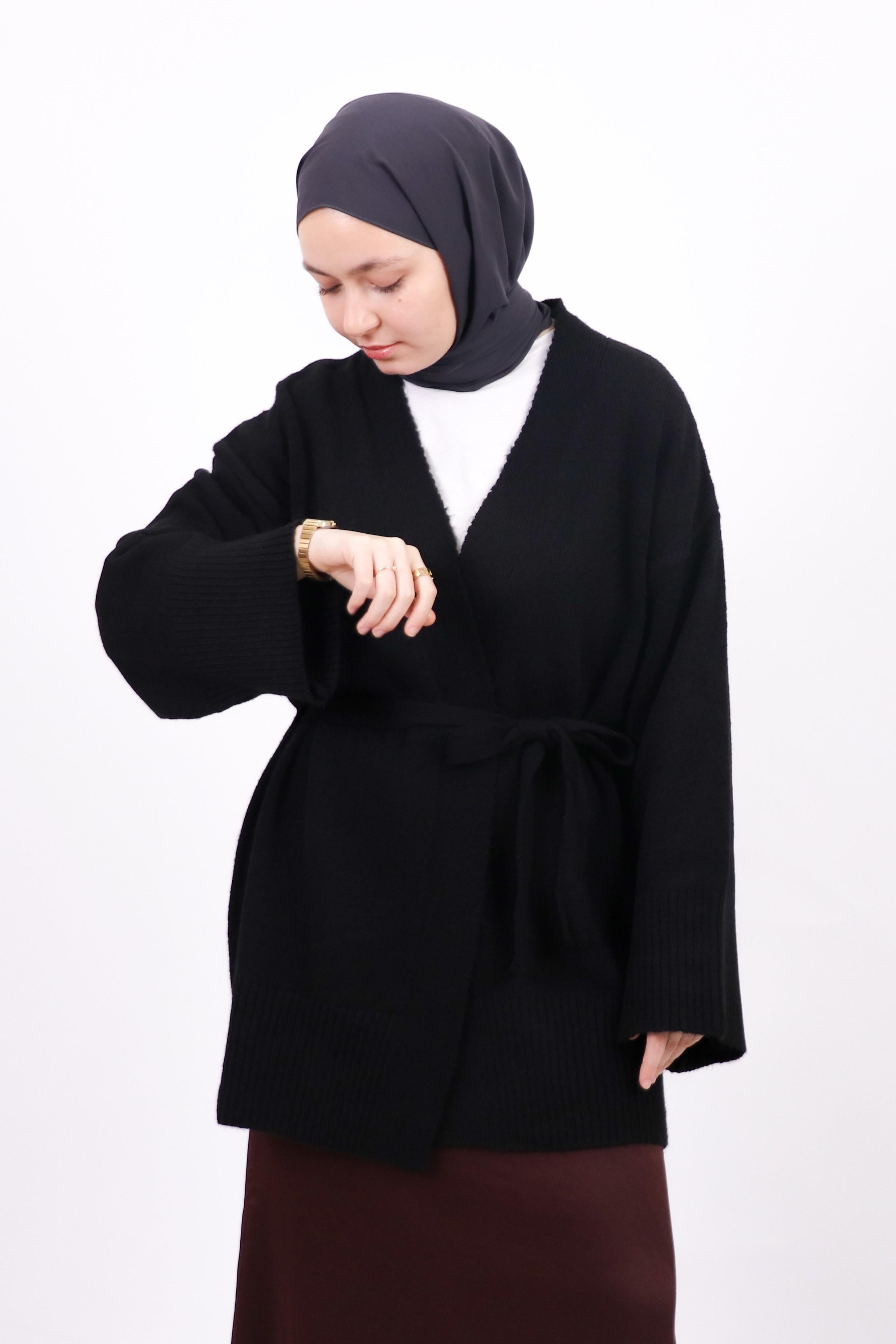 Siyah Yumuşak Dokulu Triko Kimono Hırka