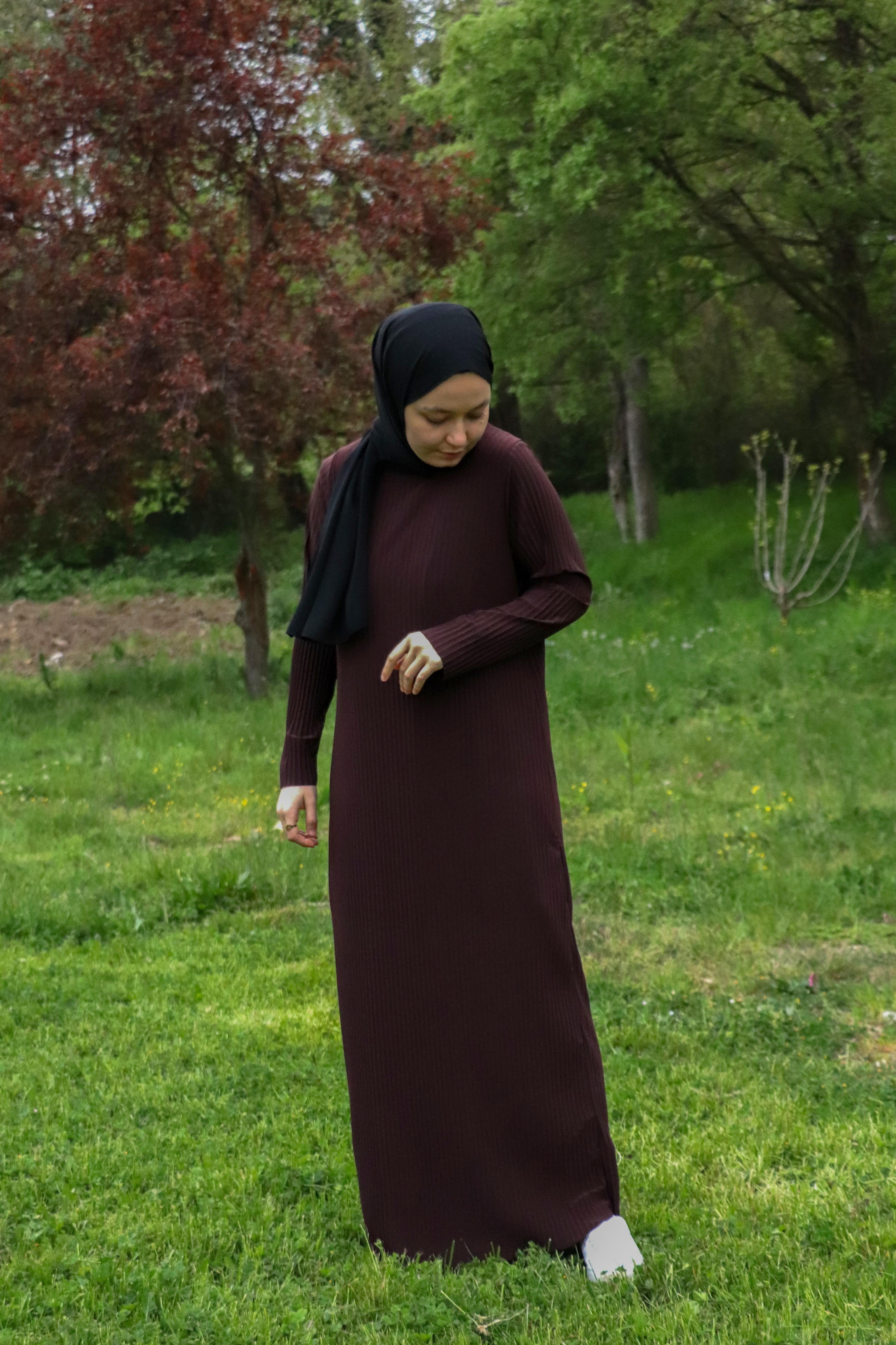 Sona Pliseli Sandy Maxi Elbise - Kahverengi