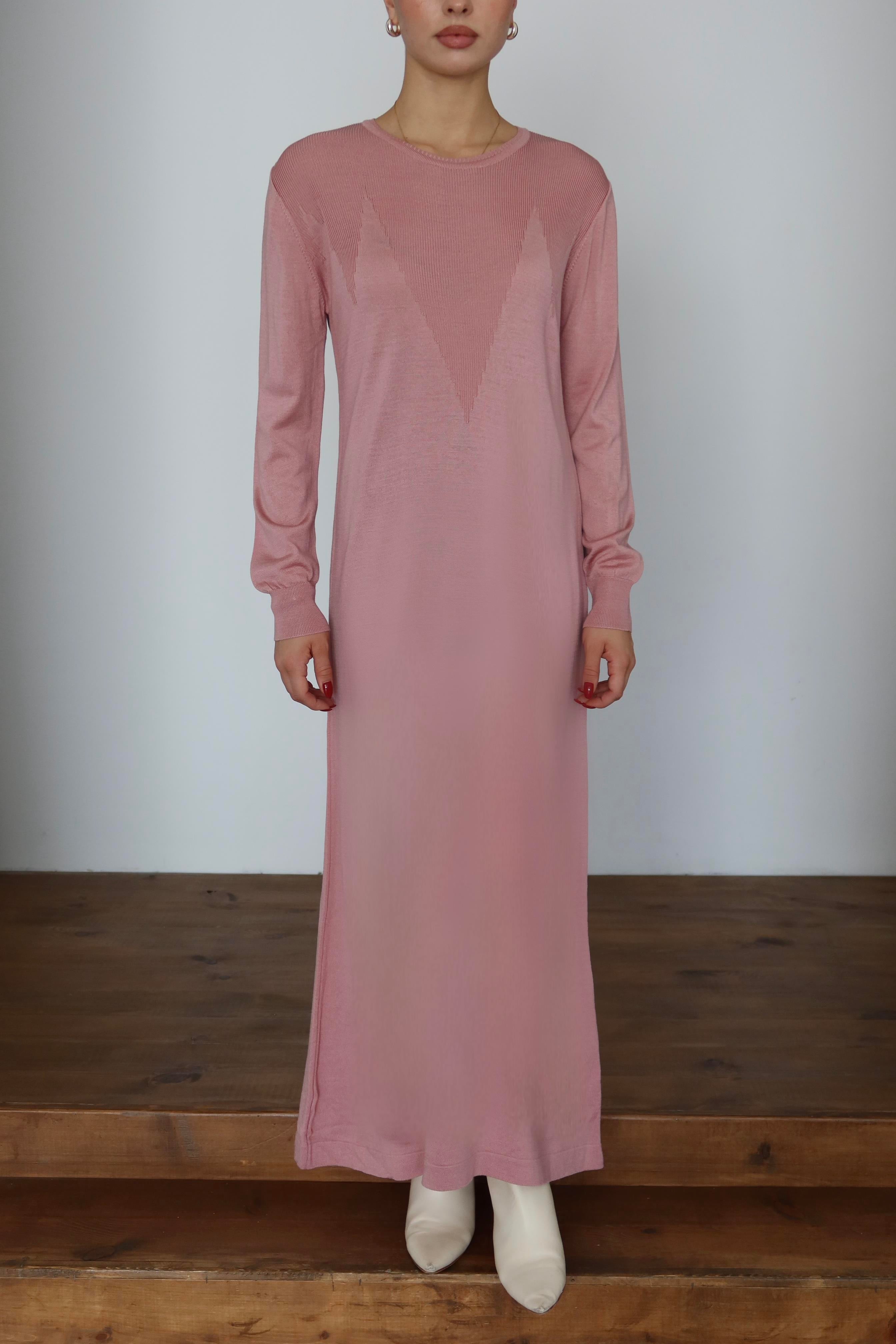 Noir V Desen Premium İplik Triko Elbise - Pembe