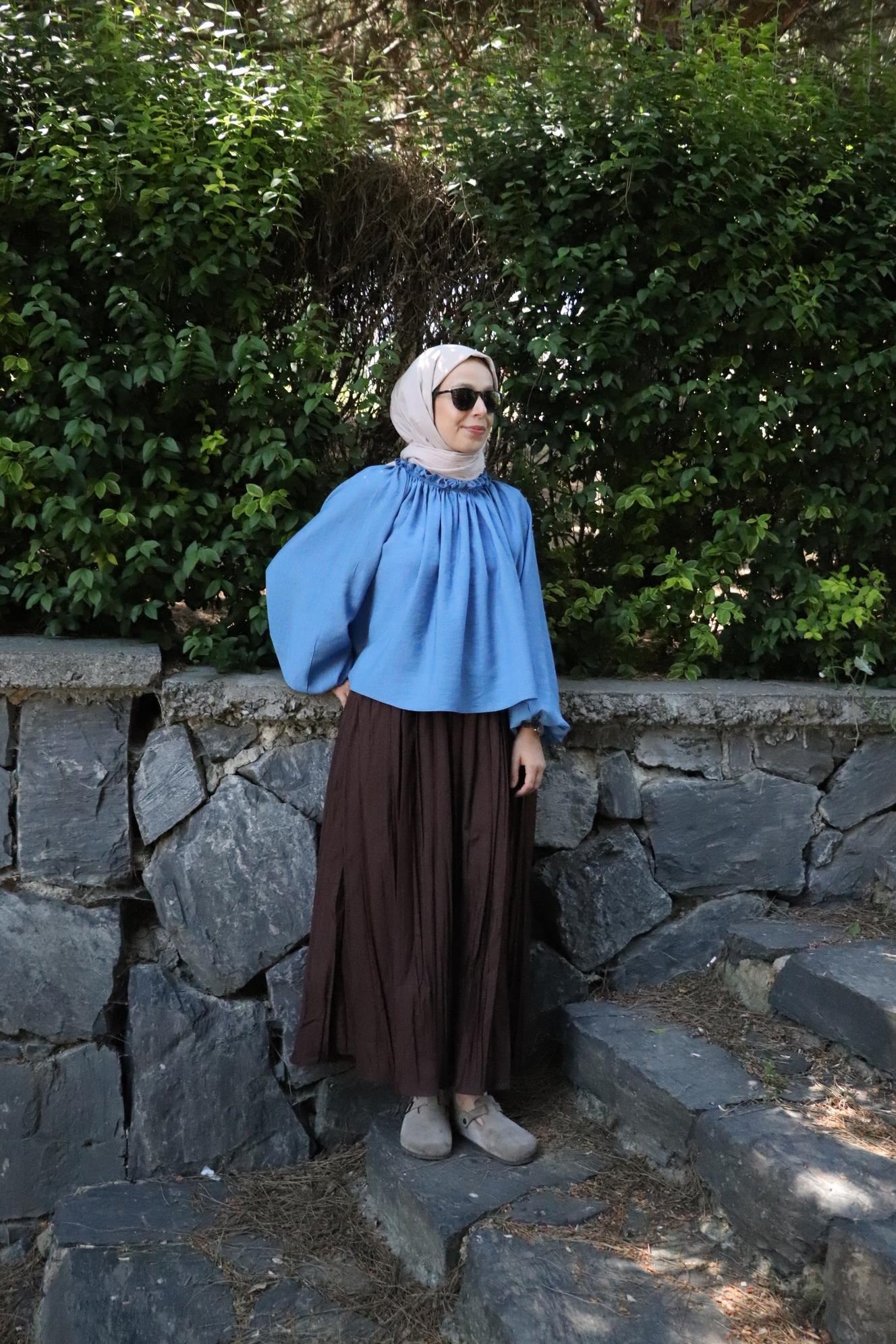 İndigo Krinkıl Yakası Büzgülü Volanlı Bluz