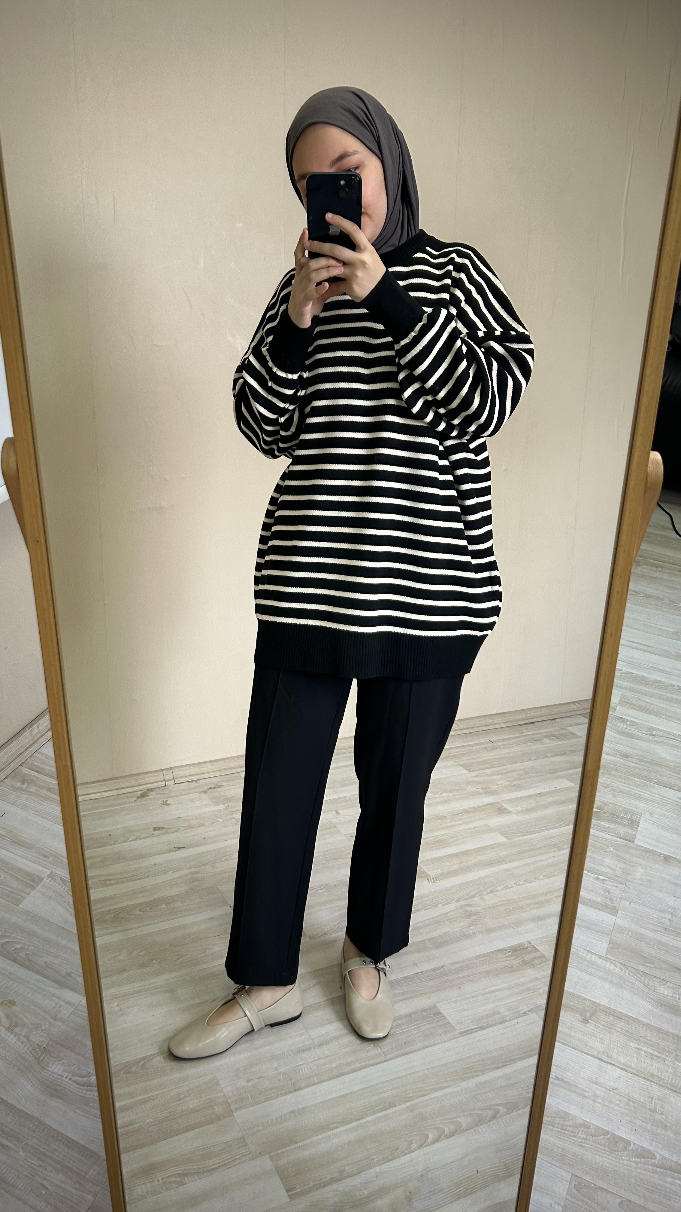 Luna Oversize Çizgili Kazak - Siyah