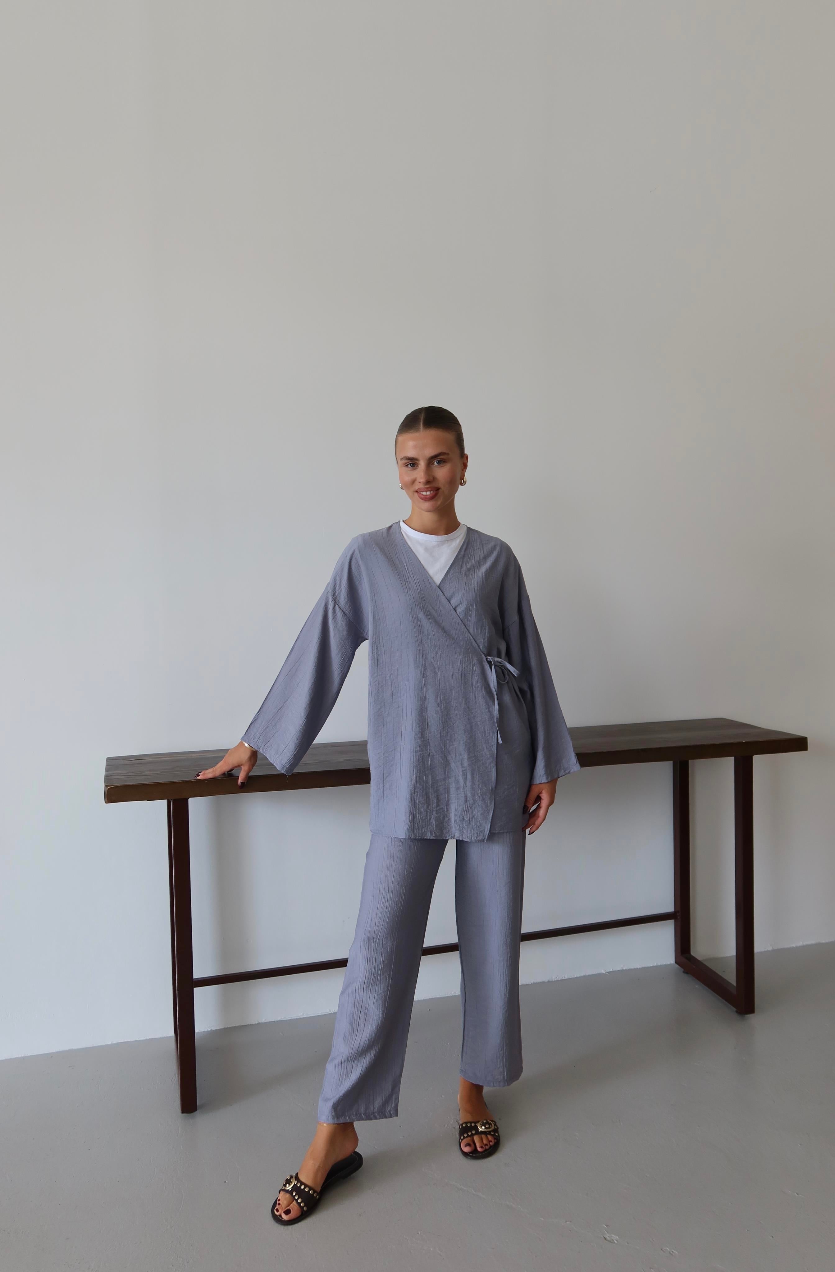 Gri Krinkıl Dokulu Kimono Takım