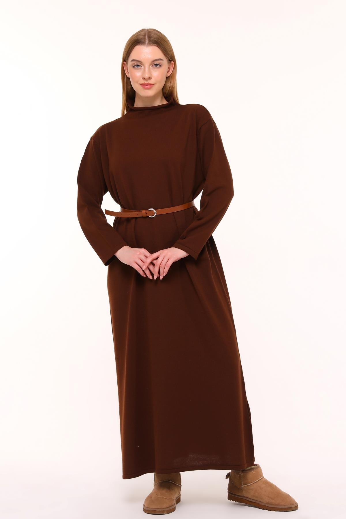 23311 Triko Sosis Yaka Basic Elbise Kahverengi